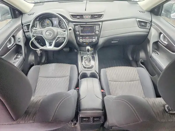 5N1AT2MV2JC758544 2018 NISSAN ROGUE - Image 8