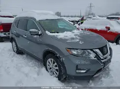5N1AT2MV2JC762528 2018 NISSAN ROGUE