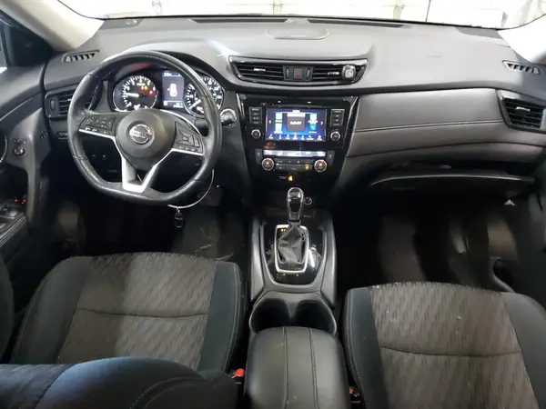 5N1AT2MV2JC768961 2018 NISSAN ROGUE - Image 8