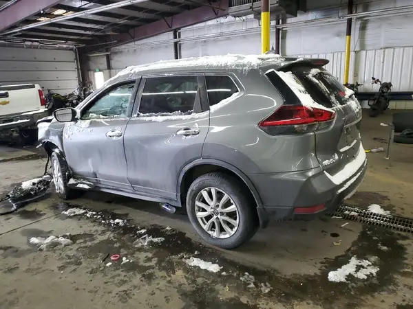 5N1AT2MV2JC775179 2018 NISSAN ROGUE - Image 2