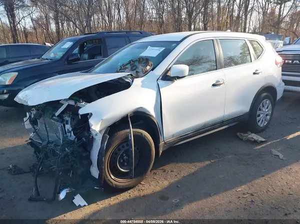 5N1AT2MV2JC775263 2018 NISSAN ROGUE - Image 2