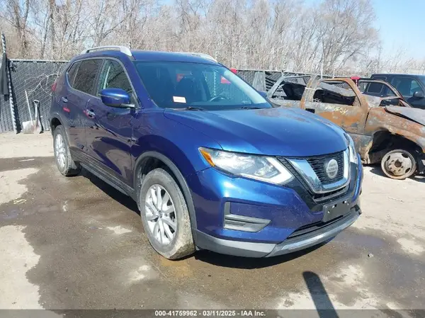 5N1AT2MV2JC776705 2018 NISSAN ROGUE - Image 1