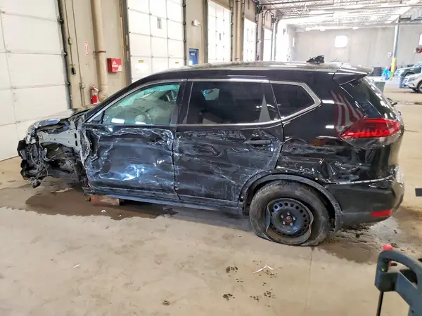 5N1AT2MV2JC780043 2018 NISSAN ROGUE - Image 2