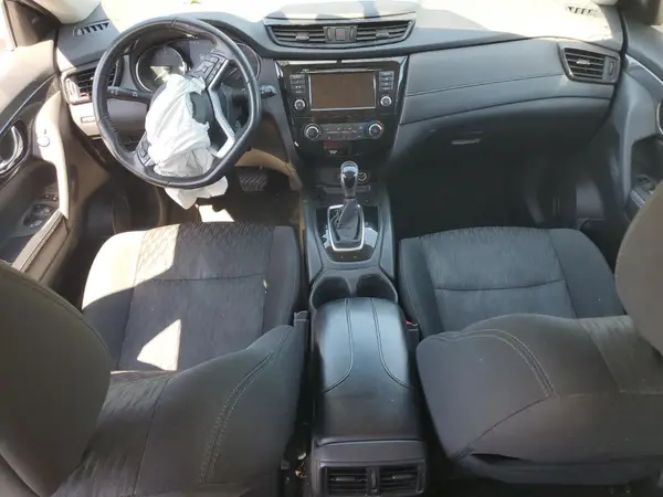 5N1AT2MV2JC788112 2018 NISSAN ROGUE - Image 8
