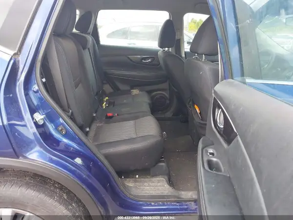 5N1AT2MV2JC790684 2018 NISSAN ROGUE - Image 8