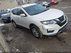 5N1AT2MV2JC792824 2018 NISSAN ROGUE