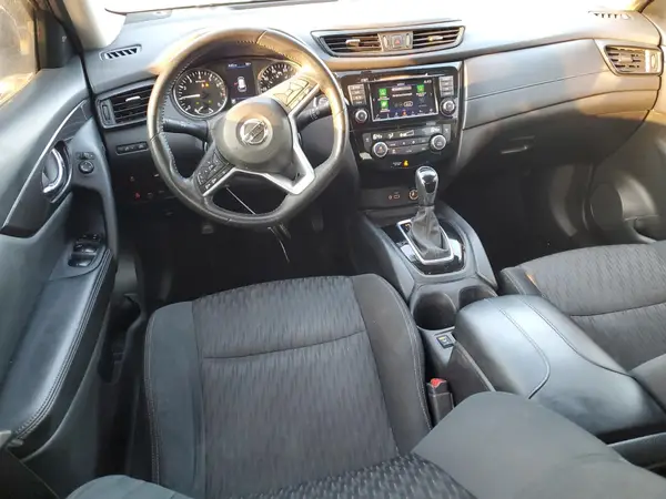 5N1AT2MV2JC795660 2018 NISSAN ROGUE - Image 8