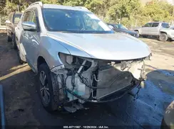 5N1AT2MV2JC801165 2018 NISSAN ROGUE