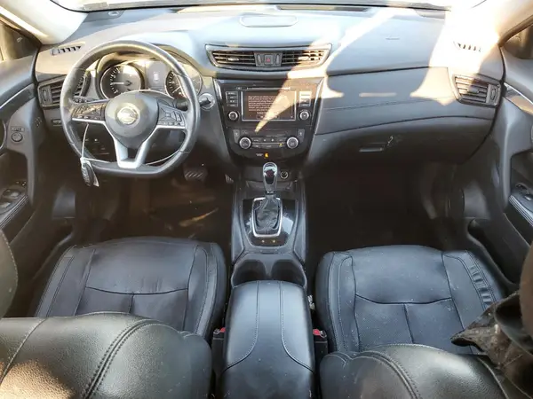 5N1AT2MV2JC806446 2018 NISSAN ROGUE - Image 8