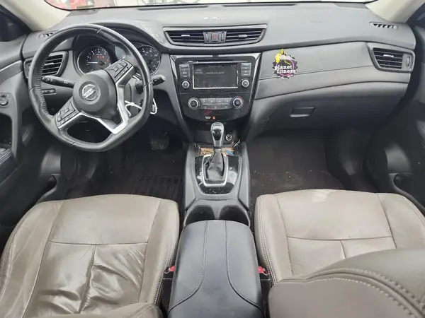 5N1AT2MV2JC806608 2018 NISSAN ROGUE - Image 8