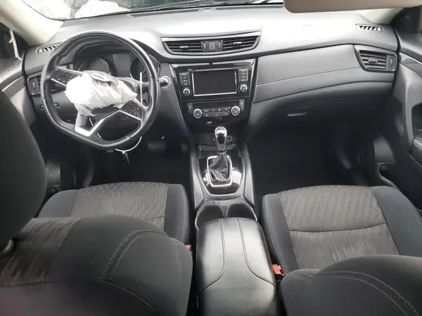 5N1AT2MV2JC814028 2018 NISSAN ROGUE - Image 8