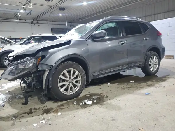5N1AT2MV2JC815812 2018 NISSAN ROGUE - Image 1