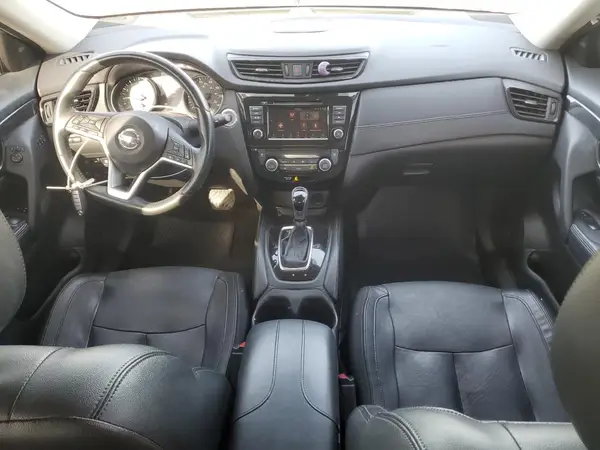 5N1AT2MV2JC818869 2018 NISSAN ROGUE - Image 8