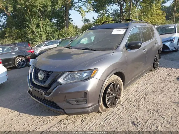 5N1AT2MV2JC819035 2018 NISSAN ROGUE - Image 2