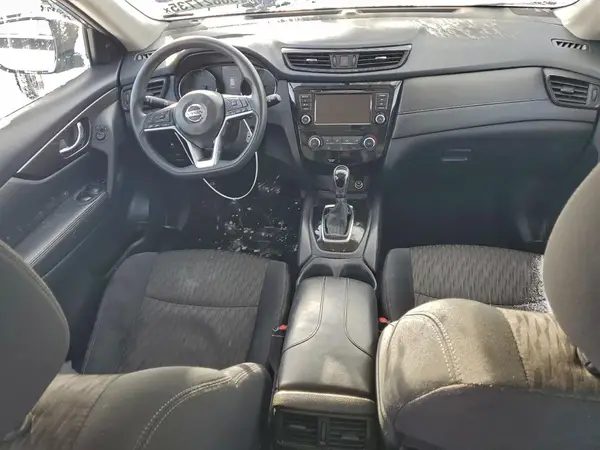 5N1AT2MV2JC820525 2018 NISSAN ROGUE - Image 8