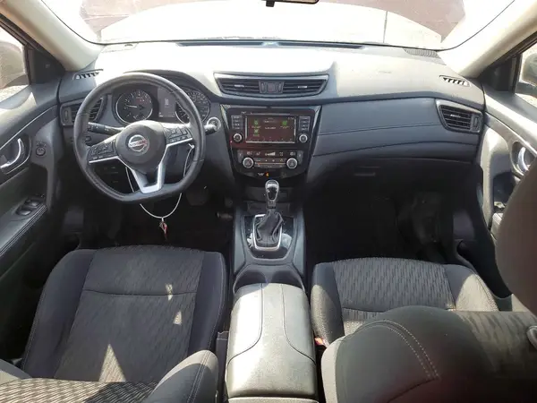 5N1AT2MV2JC821805 2018 NISSAN ROGUE - Image 8