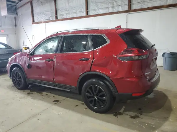 5N1AT2MV2JC826177 2018 NISSAN ROGUE - Image 2