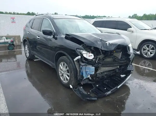 5N1AT2MV2JC835591 2018 NISSAN ROGUE - Image 1