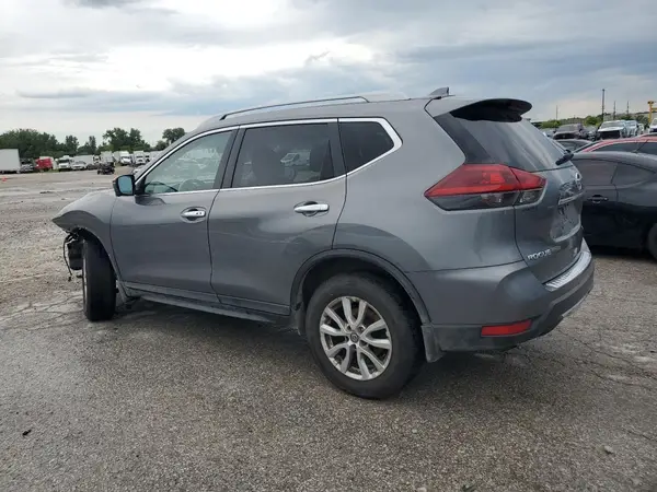 5N1AT2MV2JC841228 2018 NISSAN ROGUE - Image 2
