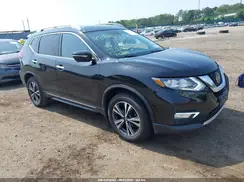 5N1AT2MV2JC841956 2018 NISSAN ROGUE