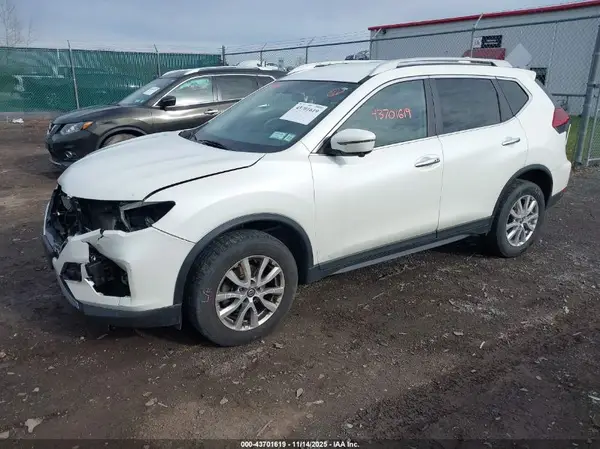 5N1AT2MV2JC848177 2018 NISSAN ROGUE - Image 2