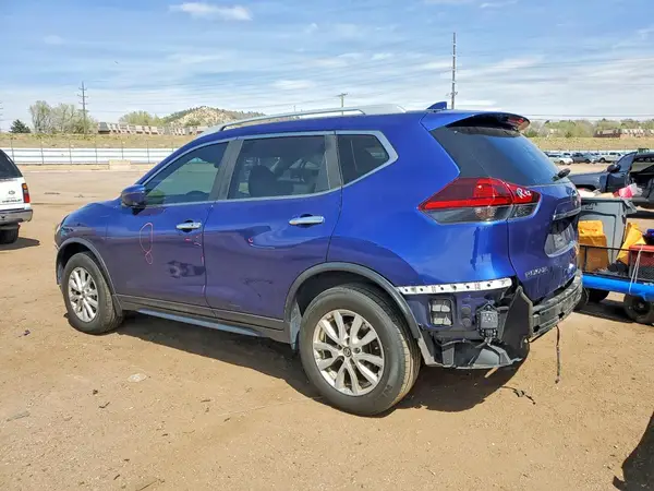 5N1AT2MV2JC852293 2018 NISSAN ROGUE - Image 2