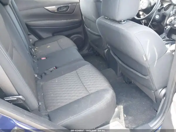 5N1AT2MV2KC701794 2019 NISSAN ROGUE - Image 8