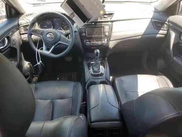 5N1AT2MV2KC704873 2019 NISSAN ROGUE - Image 8
