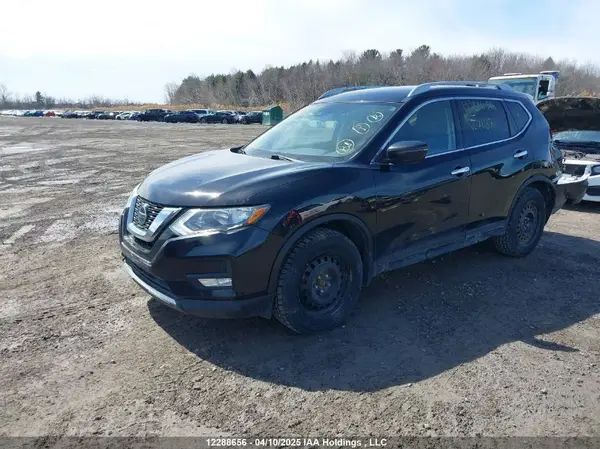 5N1AT2MV2KC711371 2019 NISSAN ROGUE - Image 2