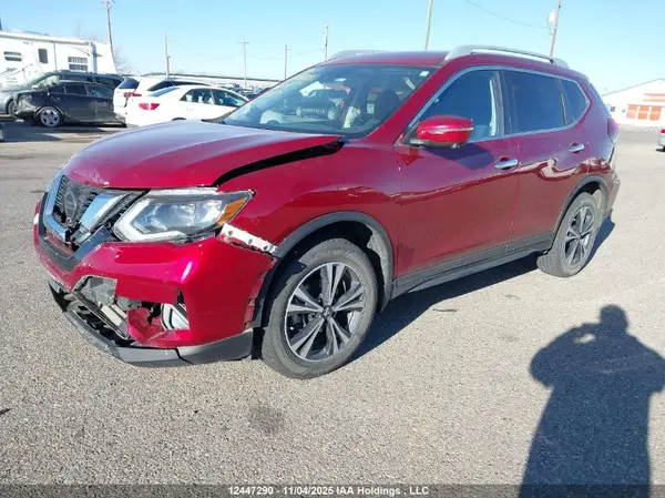 5N1AT2MV2KC713511 2019 NISSAN ROGUE - Image 2