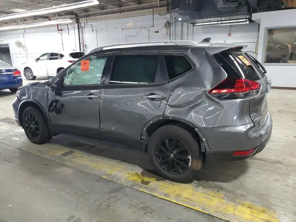 5N1AT2MV2KC720104 2019 NISSAN ROGUE - Image 2