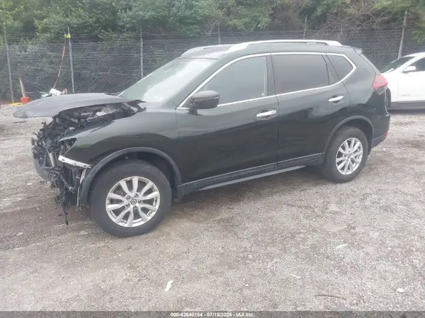 5N1AT2MV2KC724444 2019 NISSAN ROGUE - Image 2