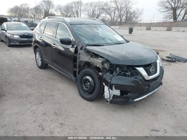 5N1AT2MV2KC725836 2019 NISSAN ROGUE - Image 1