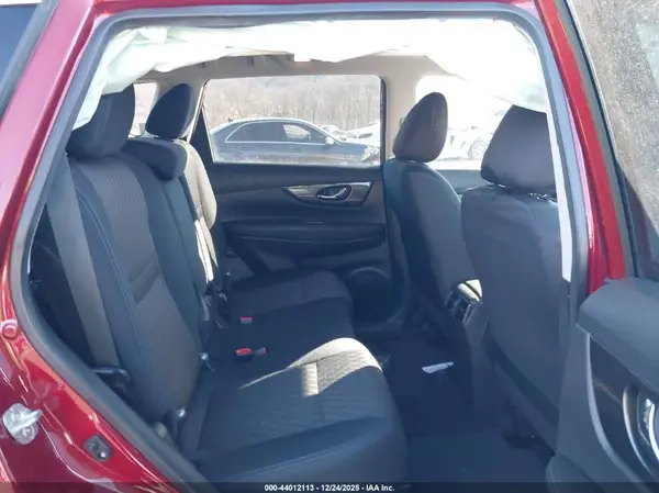 5N1AT2MV2KC725853 2019 NISSAN ROGUE - Image 8