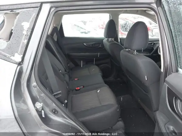 5N1AT2MV2KC741941 2019 NISSAN ROGUE - Image 8