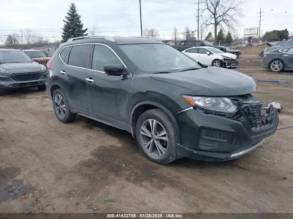 5N1AT2MV2KC747545 2019 NISSAN ROGUE - Image 1