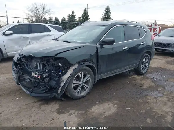 5N1AT2MV2KC747545 2019 NISSAN ROGUE - Image 2