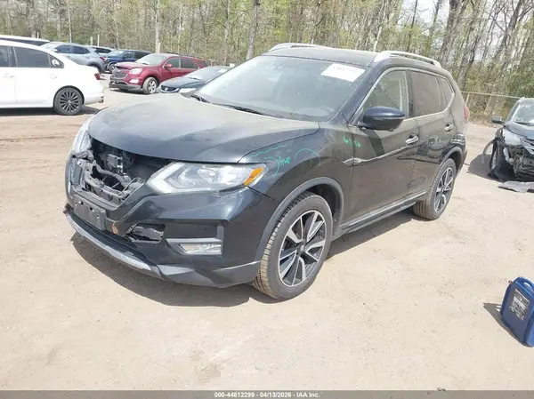 5N1AT2MV2KC752647 2019 NISSAN ROGUE - Image 2