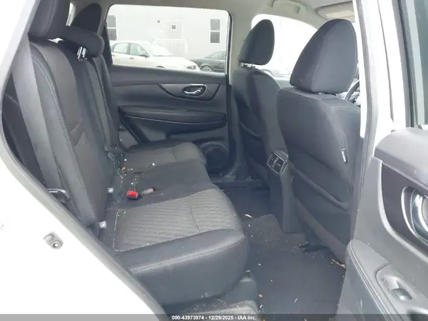 5N1AT2MV2KC755709 2019 NISSAN ROGUE - Image 8