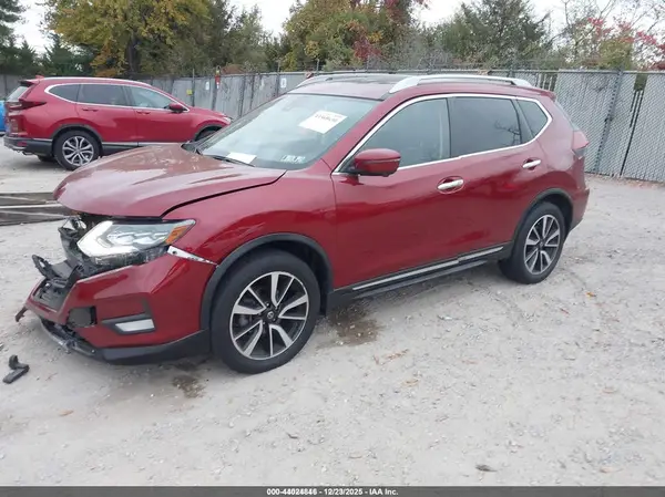 5N1AT2MV2KC756553 2019 NISSAN ROGUE - Image 2