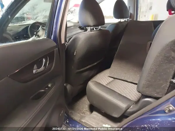 5N1AT2MV2KC761624 2019 NISSAN ROGUE - Image 8