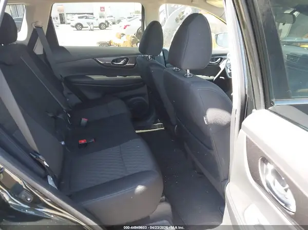 5N1AT2MV2KC766564 2019 NISSAN ROGUE - Image 8