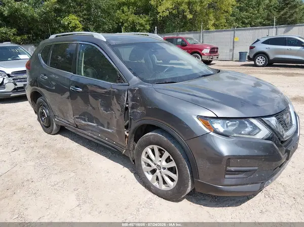 5N1AT2MV2KC770470 2019 NISSAN ROGUE - Image 1