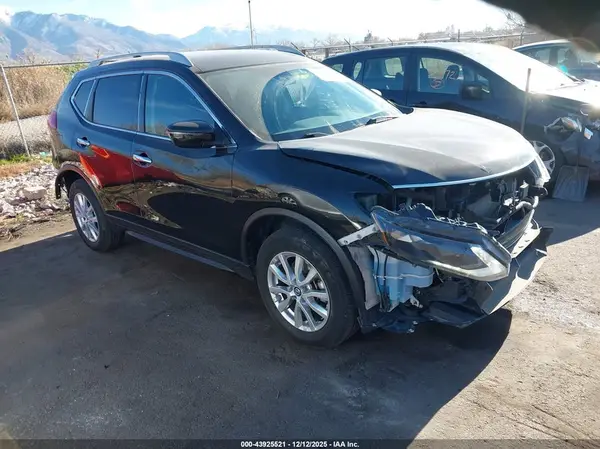 5N1AT2MV2KC770632 2019 NISSAN ROGUE - Image 1