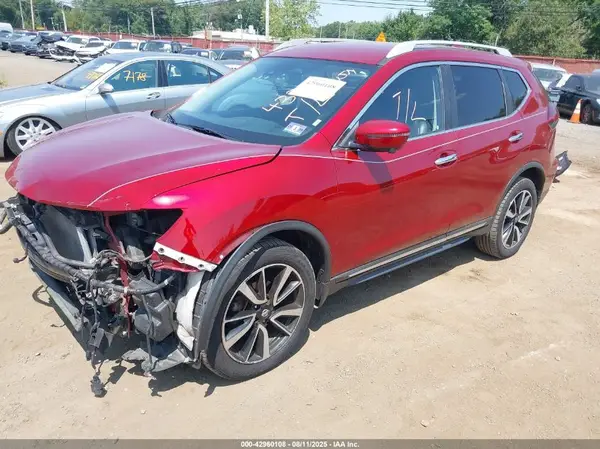 5N1AT2MV2KC771666 2019 NISSAN ROGUE - Image 2