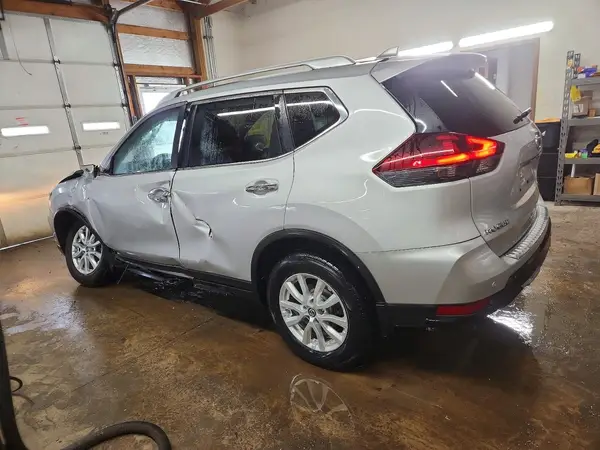 5N1AT2MV2KC799550 2019 NISSAN ROGUE - Image 2