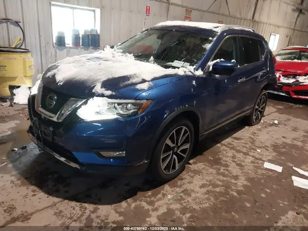 5N1AT2MV2KC803516 2019 NISSAN ROGUE - Image 2