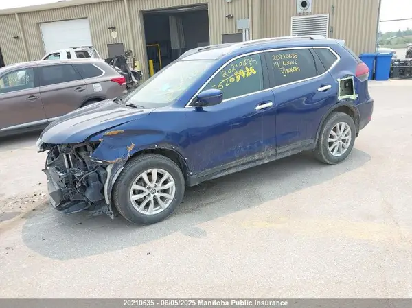 5N1AT2MV2KC806013 2019 NISSAN ROGUE - Image 2