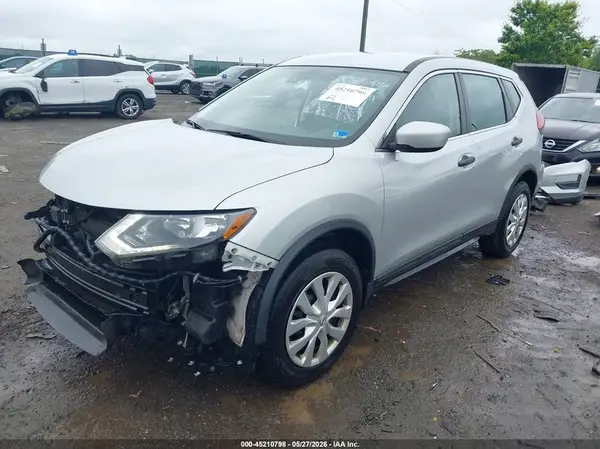 5N1AT2MV2KC815407 2019 NISSAN ROGUE - Image 2