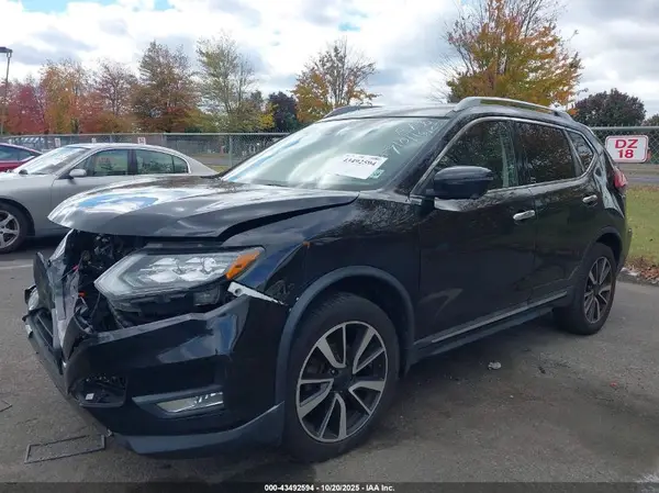 5N1AT2MV2KC828089 2019 NISSAN ROGUE - Image 2